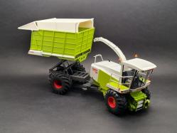 Claas Jaguar 900 Field Shuttle Chl-18