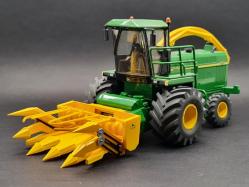 John Deere 6650